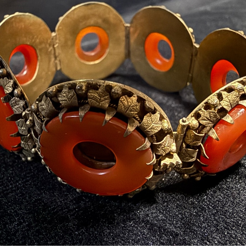 Unique Vintage Brass Artisan Asian Agate Disc Bracelet size 7